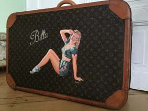 Rocka's Koffer Bemalung Nose Art